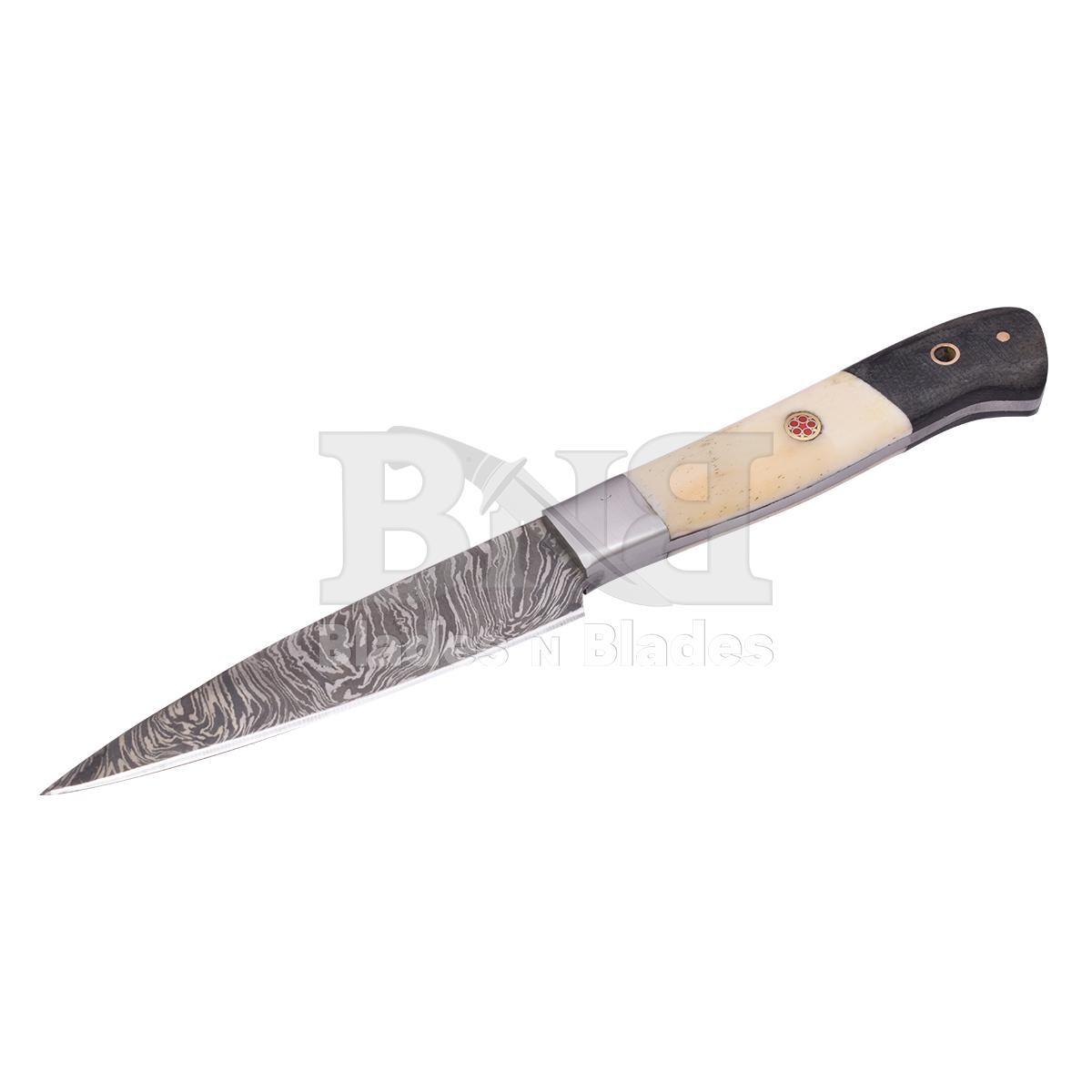 Fire Blade Pattern steel boster
White camel bone and black
micrta with brass pin and pipe