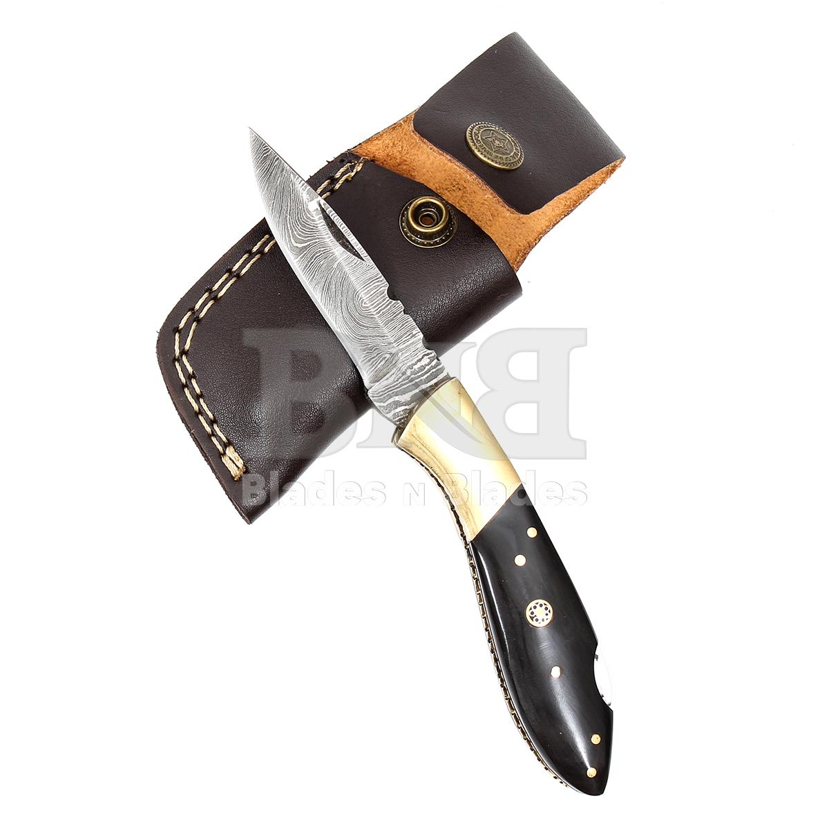 Twist Pattern Blade Full Tang
Brown Color Wood