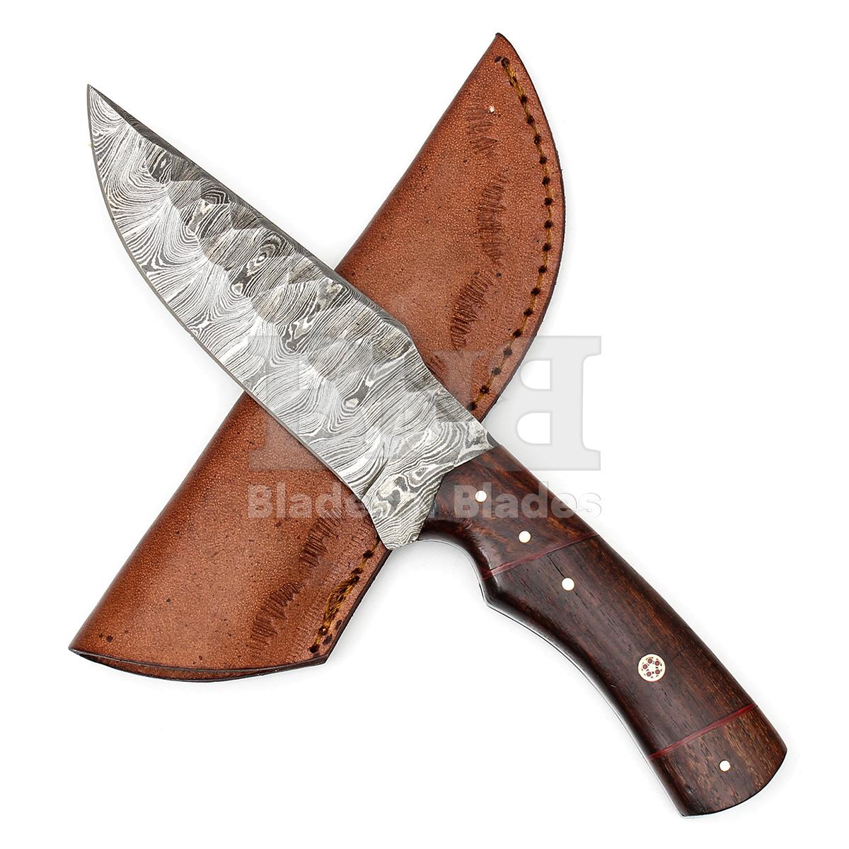 Twist Pattern Blade
Hammered Finish Full Tang 
with Filework
Rosewood handle
