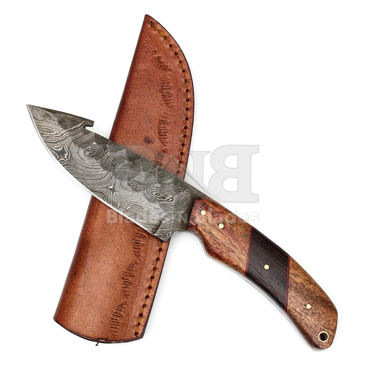 Twist Pattern
Gut Hood Blade
Full Tang 
Rosewood handle