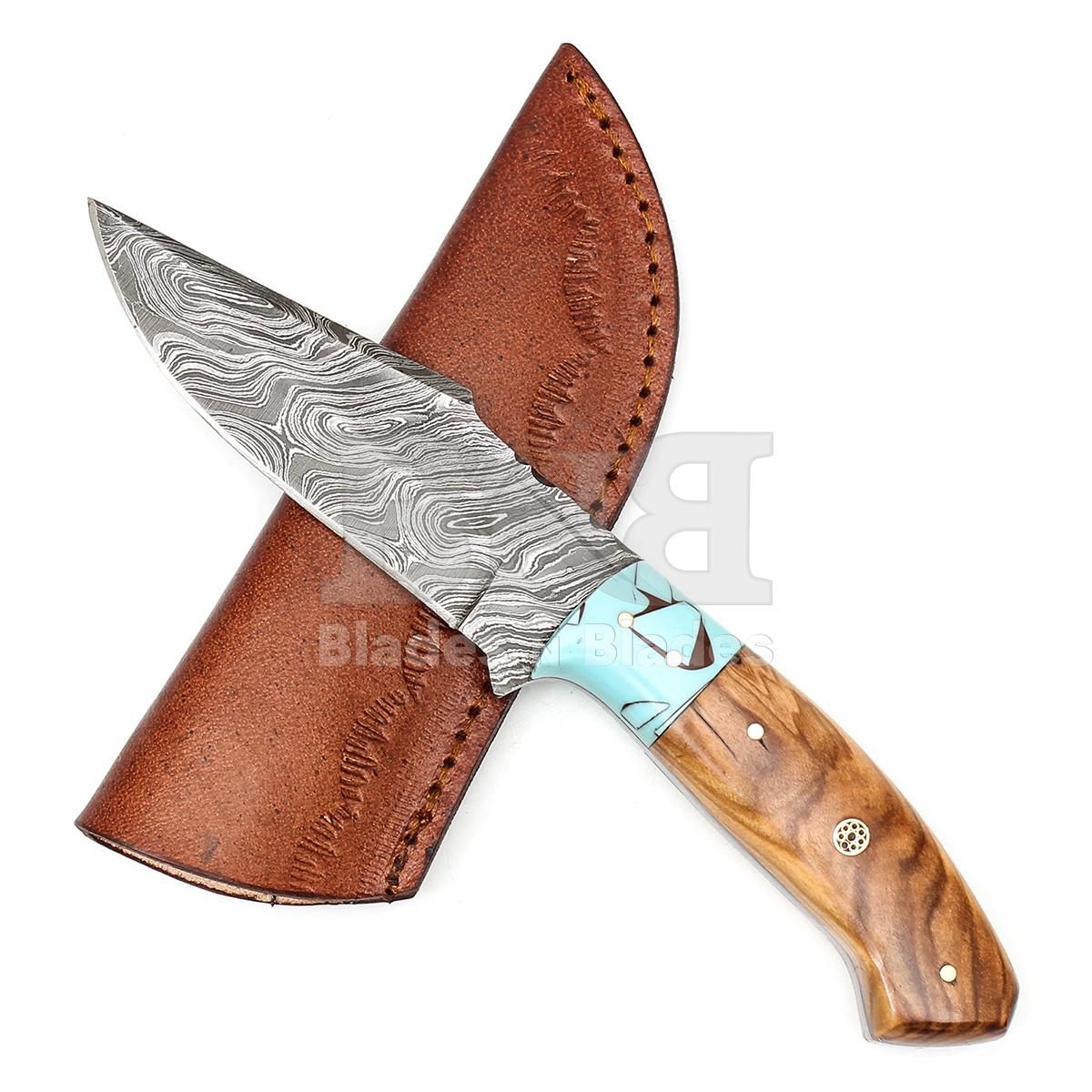 Twist Pattern Blade
Full Tang with Filework
Olive wood and Resin