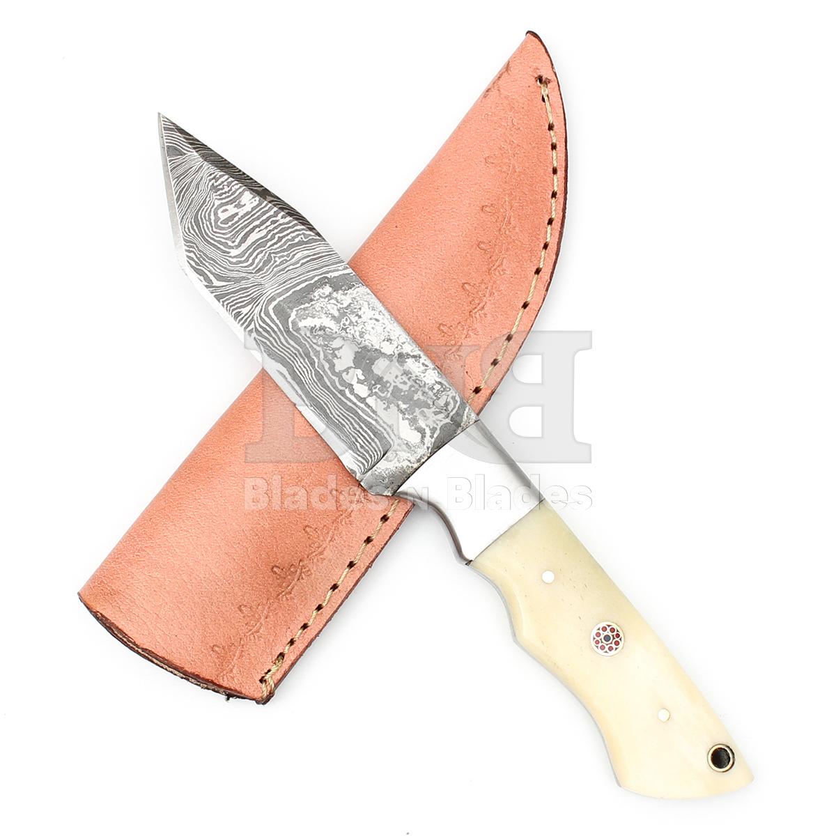 Twist Pattern Blade
with Steel Bolster
Full Tang Camel Bone Handle