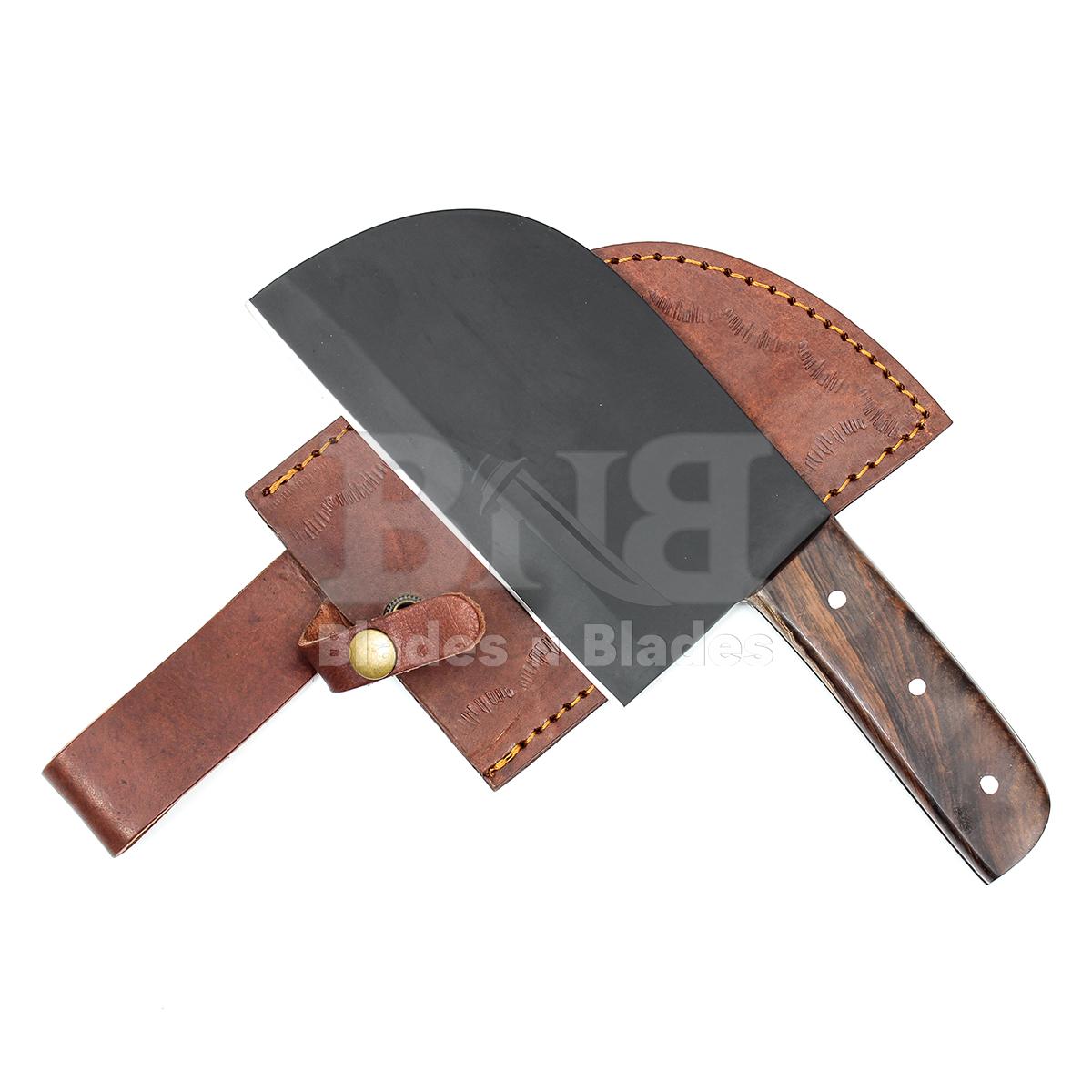 Twist Pattern Blade
Damascus Steel Full Tang Brown Color Wood