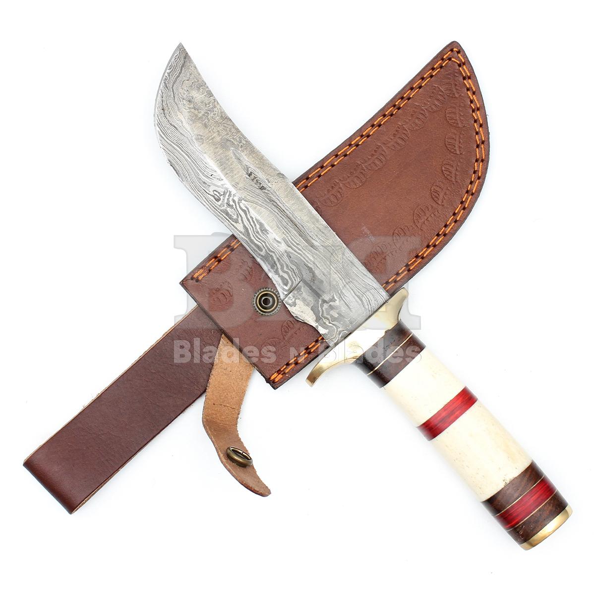 Twist Pattern Blade
with Brass Guard
Hidden Tang Camel Bone and Rosewood Handle